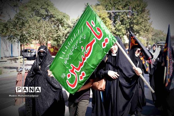 جاماندگان مسیر عشق