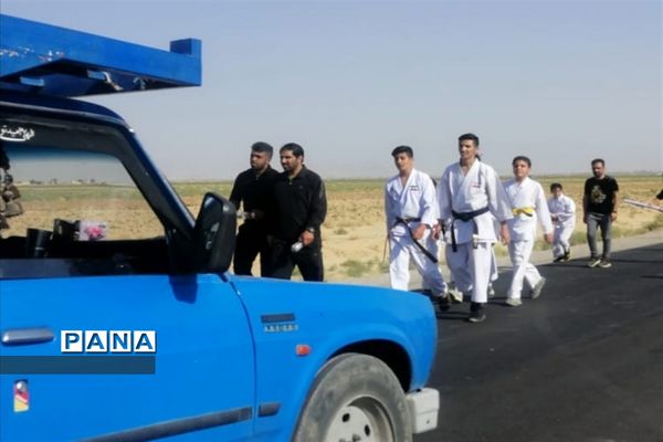 پیاده‌روی جاماندگان اربعین حسینی در شهرستان خرامه استان فارس