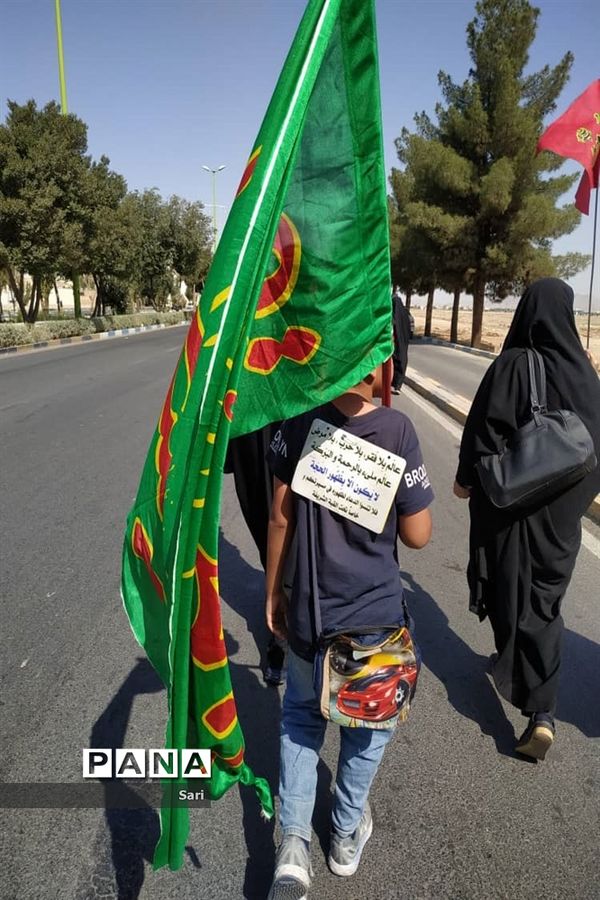 پیاده‌روی جاماندگان اربعین در شهرستان شاهین شهر