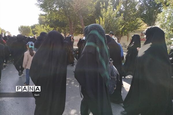 پیاده‌روی جاماندگان اربعین در شهرستان شاهین شهر