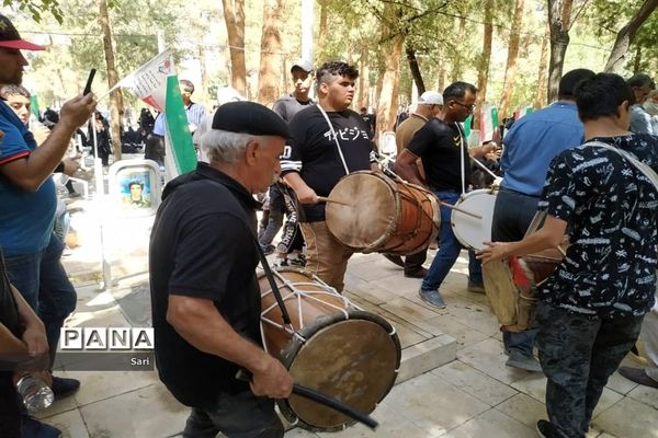 پیاده‌روی جاماندگان اربعین در شهرستان شاهین شهر