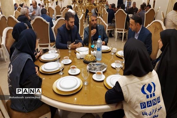 جلسه هم‌اندیشی مدیران مدارس شهرستان قرچک