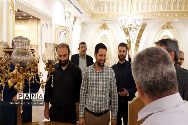 جلسه هم‌اندیشی مدیران مدارس شهرستان قرچک