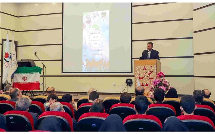 دانش‌آموزان ممتاز؛ دانشمندان و پژوهشگران آینده ساز کشور هستند