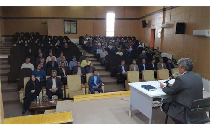 باید بهترین فضا برای رشد دانش‌آموزان در مدارس فراهم شود
