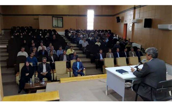 باید بهترین فضا برای رشد دانش‌آموزان در مدارس فراهم شود