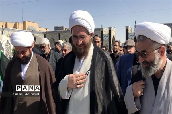 مراسم تشییع پیکر پاک بانوی مومنه مجاهد ملکی درحرم مطهر رضوی