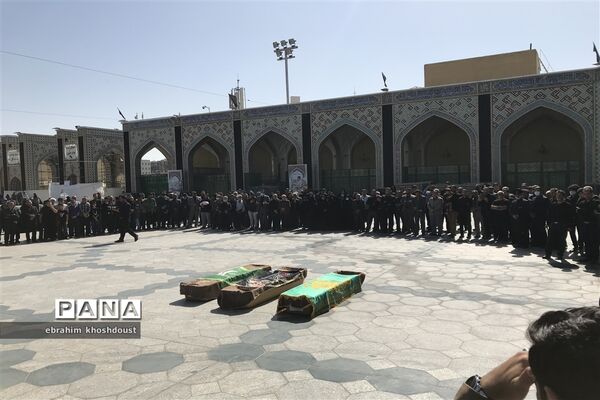مراسم تشییع پیکر پاک بانوی مومنه مجاهد ملکی درحرم مطهر رضوی