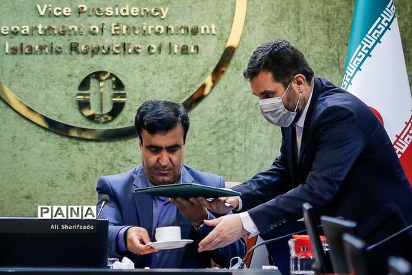 امضای تفاهم‌نامه همکاری مشترک سازمان محیط زیست و وزارت‌ آموزش‌وپرورش