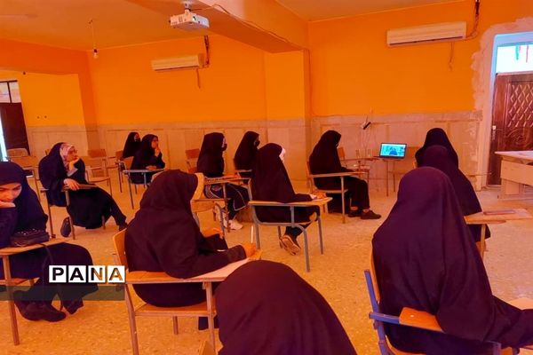 دوره تکمیلی آموزش خبرنگاری دختران در سیستان و بلوچستان