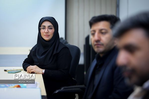 امضا تفاهم نامه همکاری سازمان دانش‌آموزی و کمیته امداد امام خمینی با موضوع «شور عاطفه‌ها»