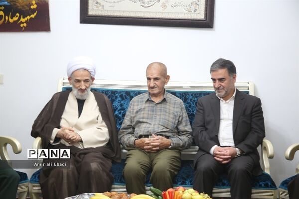 دیدار آیت‌الله محمدباقر محمدی لائینی نماینده ولی فقیه در استان مازندران با خانواده‌های معظم شهدا