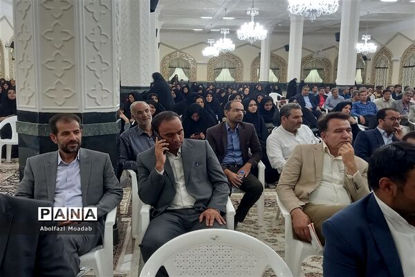 نشست مدیران و معاونان مدارس آموزش و پرورش‌ کاشمر