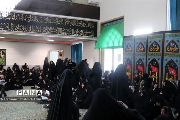 مراسم ترحیم بانوی مجاهد و فرهیخته مریم ملکی فارمد معاون پرورشی ناحیه ۳ مشهد مقدس