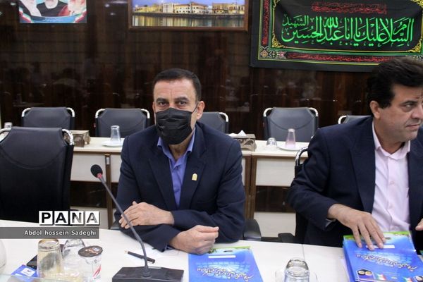 آیین تجلیل از پیشکسوتان سرافراز دفاع مقدس اداره‌کل آموزش و پرورش استان بوشهر