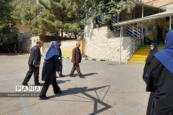 بازدید بازرسان وزارت آموزش و‌پرورش از مدارس رودهن