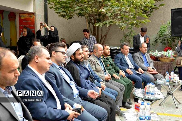جشن غنچه‌ها در تبریز