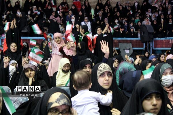 جشن بزرگ «دختران سرزمینم ایران» در قم