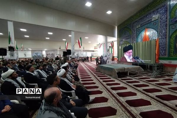 اجتماع بزرگ بسیجیان شهرستان آران و بیدگل