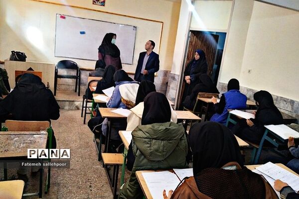 برگزاری آزمون‌های شبیه نهایی در شهرستان قرچک