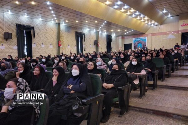 برگزاری مراسم جشن ستارگان در ناحیه 3 شیراز