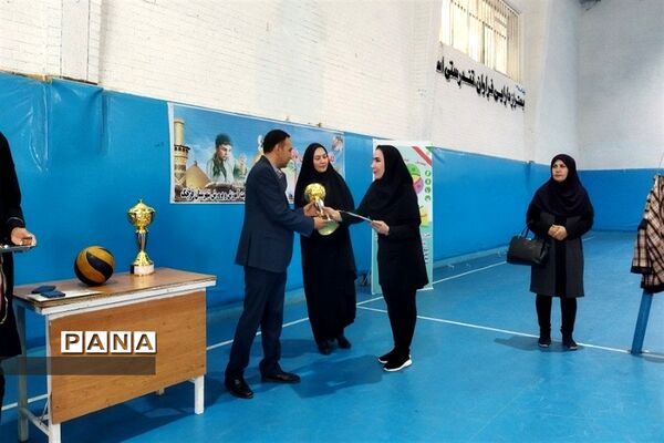 چهلمین دوره مسابقات ورزشی درون‌مدرسه‌ای در شهرستان قرچک