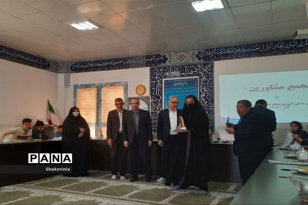 جلسه هم‌اندیشی و تقدیر از خبرنگاران پانای منطقه امامزاده