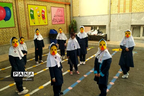 بازی‌های محلی در دبستان فیروزه منطقه ۱۳