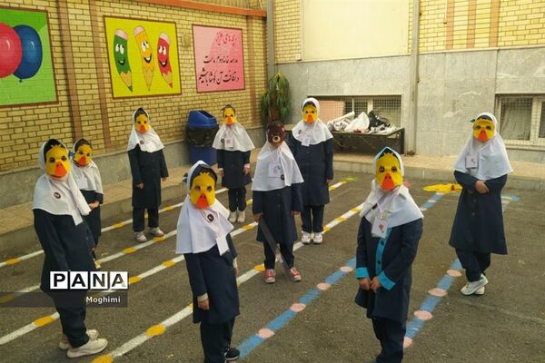 بازی‌های محلی در دبستان فیروزه منطقه ۱۳