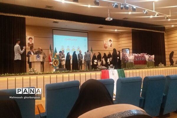 آیین تجلیل از منتخبان هشتمین جشنواره نوجوان خوارزمی