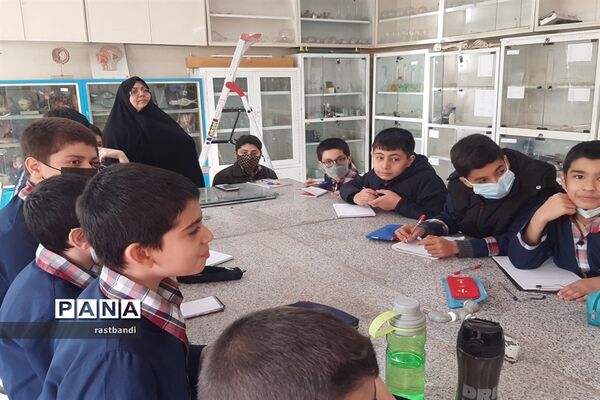 اردوی علمی آموزشی دانش‌آموزان منطقه ۱۳