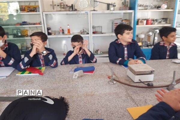 اردوی علمی آموزشی دانش‌آموزان منطقه ۱۳