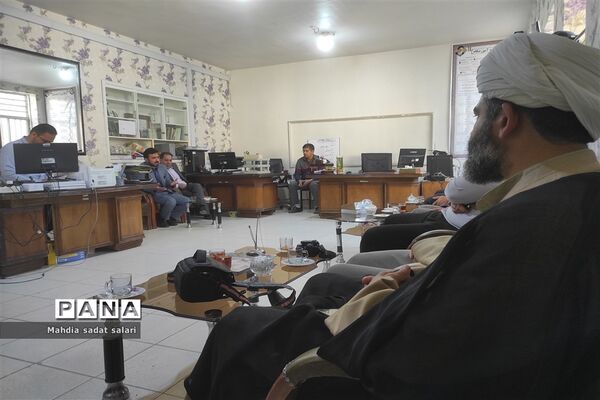 اجرای طرح «نماز نور چشم» در دبستان پاسداران ناحیه ۱ یزد