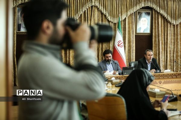 نشست خبری معاون حقوقی رئیس‌جمهوری