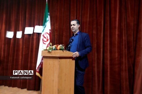 برگزاری انتخابات شورای انجمن اولیا و مربیان شهرستان قرچک