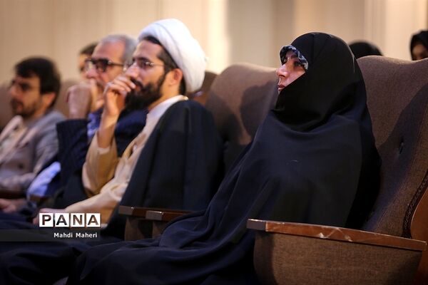 افتتاحیه پنجاه و دومین جشنواره بین‌المللی فیلم رشد