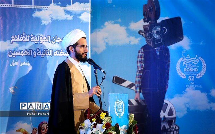 تربیت بدون هنر معنایی ندارد