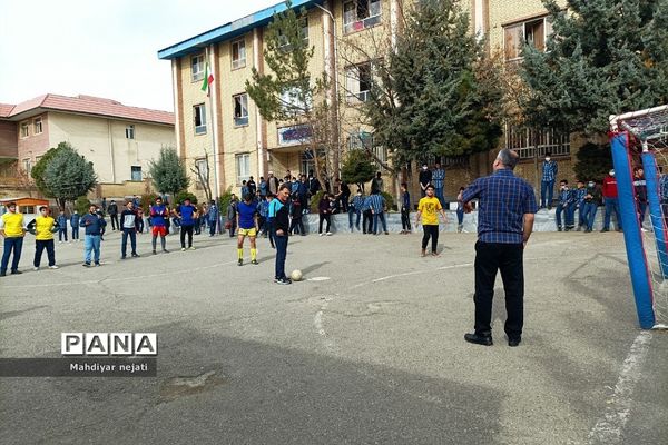 برگزاری مسابقات جام شهدای علم به‌مناسبت سالگرد شهید فخری‌زاده در مدرسه شهید بهشتی رودهن