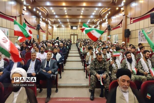 برگزاری گردهمایی بزرگ بسیجیان رباط کریم