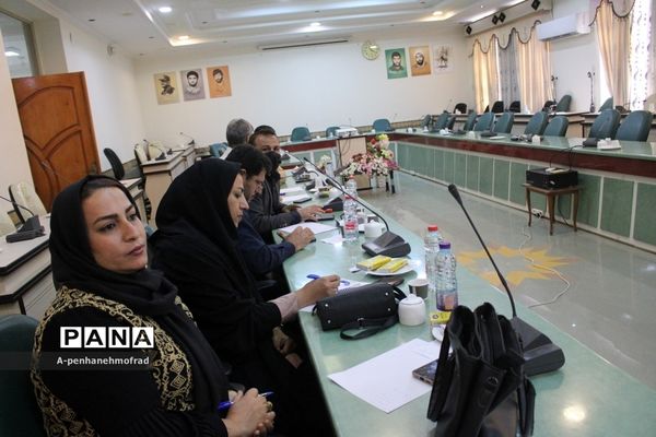 جلسه کارگروه ورزش روستایی و بازی‌های بومی محلی شهرستان بوشهر