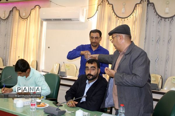 جلسه کارگروه ورزش روستایی و بازی‌های بومی محلی شهرستان بوشهر