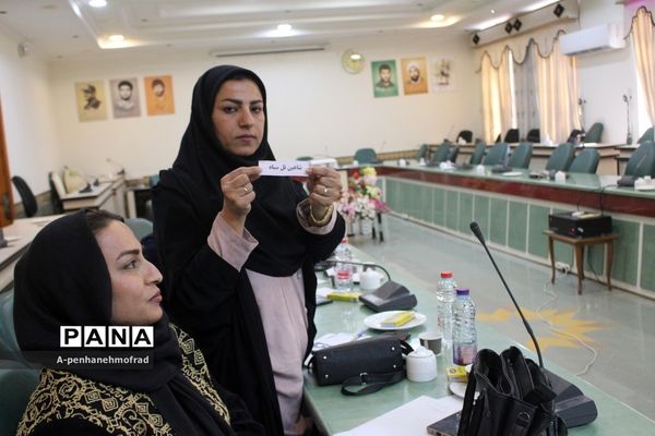 جلسه کارگروه ورزش روستایی و بازی‌های بومی محلی شهرستان بوشهر