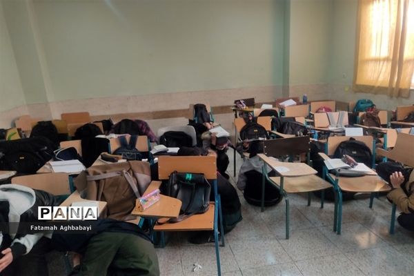 بیست و چهارمین مانور سراسری زلزله و ایمنی در دبیرستان مرضیه