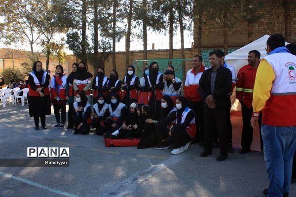 مانور زلزله در مدرسه عدالت شهر جوادآباد