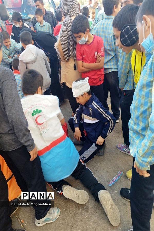 بیست‌و‌چهارمین مانور سراسری زلزله و ایمنی در مدارس  ناحیه 4 شیراز