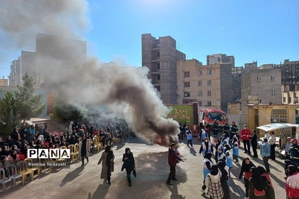 بیست‌وچهارمین مانور سراسری زلزله و ایمنی در آموزش و پرورش رودهن