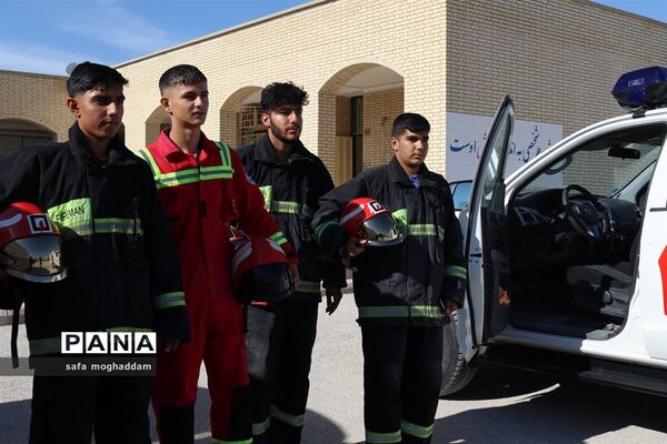 بیست و چهارمین مانور سراسری زلزله و ایمنی مدارس گله‌دار استان فارس