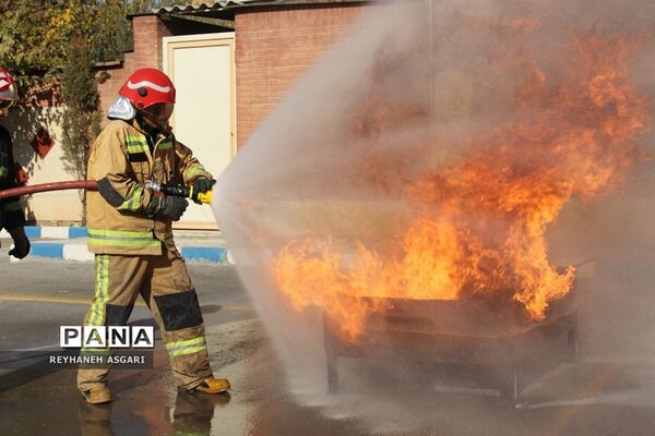 بیست و چهارمین مانور سراسری زلزله و ایمنی شهرستان‌های استان تهران، به میزبانی شهرستان قرچک