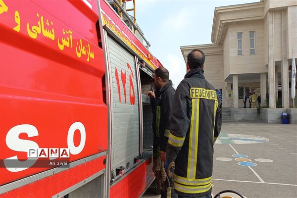 بیست و چهارمین مانور سراسری زلزله و ایمنی مدارس در ناحیه 2 مشهد مقدس