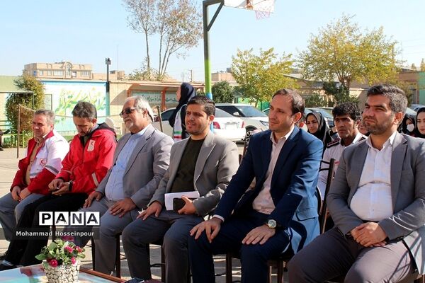 برگزاری مانور زلزله و ایمنی در بهارستان‌دو